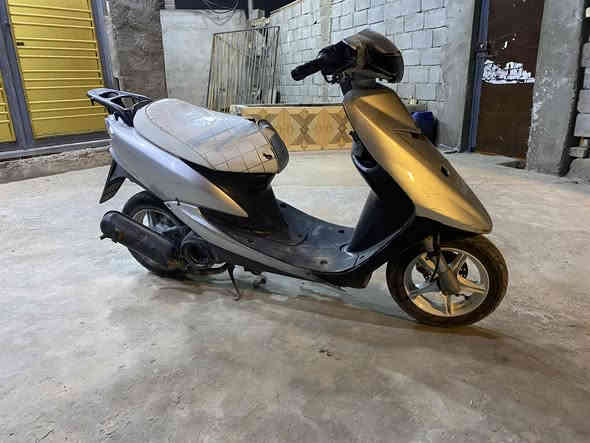 عصفوري للبيع 250الف حلوه ونضيفه ما ناقصه بس لايت امامي مكاني ألجزيره قرب شط لعرب ***********
