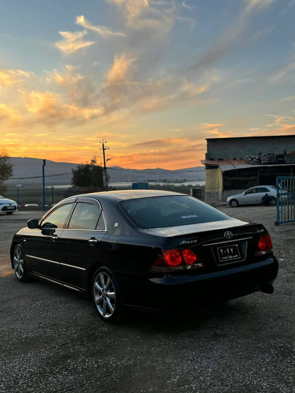 شاهينه 
موس 
مؤديل ٢٠٠٥
كامل مه سروف كراوه
٢بارچه بؤياخ ئه وربا
شاشه وكاميرا
٣دوگمه
تا يه ى تازه
٥٩$گه لا
شوين سليمانى
*********** السليمانية, العراق
