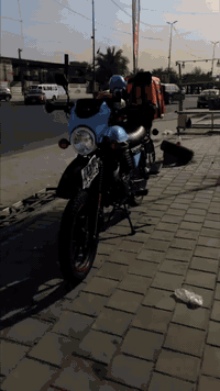 دايوان جبلي 23 رقم بغداد باسمي  ماشيه 13 الف دراجه فاتح سرعتهه مبدلهه ...