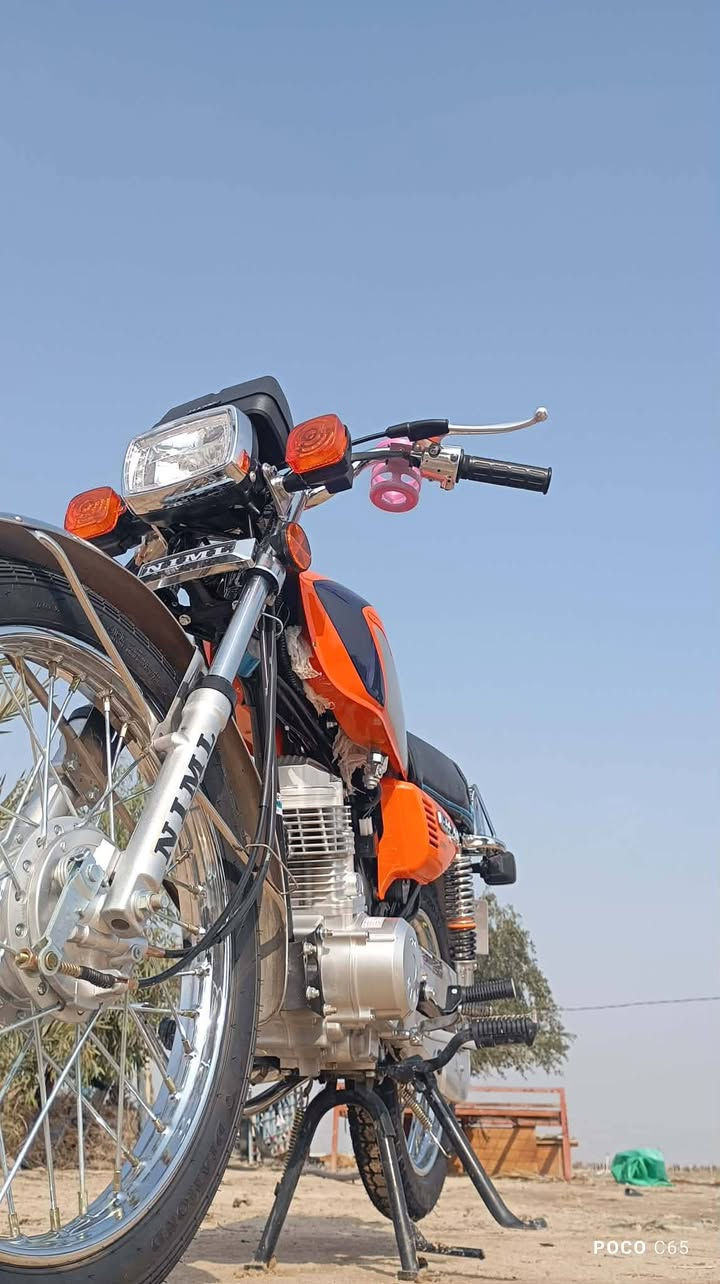 السلام عليكم دراجه ناعمه امتياز موديل 26 للبيع اوراق سكنر السعر 800 وبيها مجال مكانيك كربلاء طويريج‏‪***********‬‏/واتساب فقط
