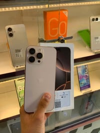 ايفون ١٦ برو ماكس • ٢٥٦ • بطارية ٩٤٪