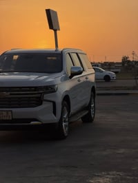 تاهو سوبر بامن مديل 2023 برامير ماشي 100 الف كيلو متر سياره مثل مموضحه...