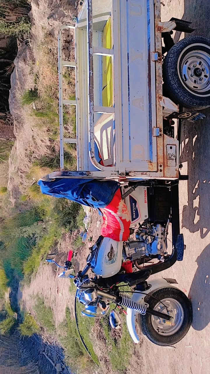 سلام عليكم ستوته البيع ستوته نضيفه 2015 ستوته رقم وسنويه سعر 2500وبي مجال رقمي   ***********
