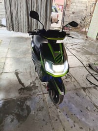 دراجه شحن للبيع بطاريات ٦ بعدهن بلضمان   ملف ٢٠٠٠   السعر ٥٥٠ بغداد .ا...