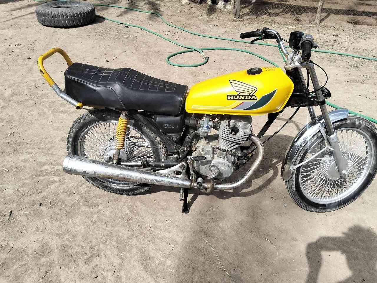 سلام عليكم من رخصت الادمن دراجه الربع كير نامه للبيع كلك كلك موديل 2022 مكينه كفوله فقط لقبق مفتوح فيلستهة دراجه خير من الله شدوه ونضيفه عوزهة بس تخم تاير تايراتهة تعبانه سعر 400قفل قفل مكاني ديوانيه الحمزه شرقي شراي يدخل خاص


**إذا كنت صاحب هذا الإعلان وتريد حذفه لأي سبب، رجاءا أرسل رسالة إلى الدعم الفني**