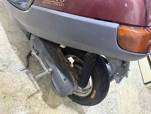 دراجه بطه للبيع نظيفه مكينه مفتوحه مره كله اصلي وبلاد 
السعر 350 
*********** 
مكاني سماوه
