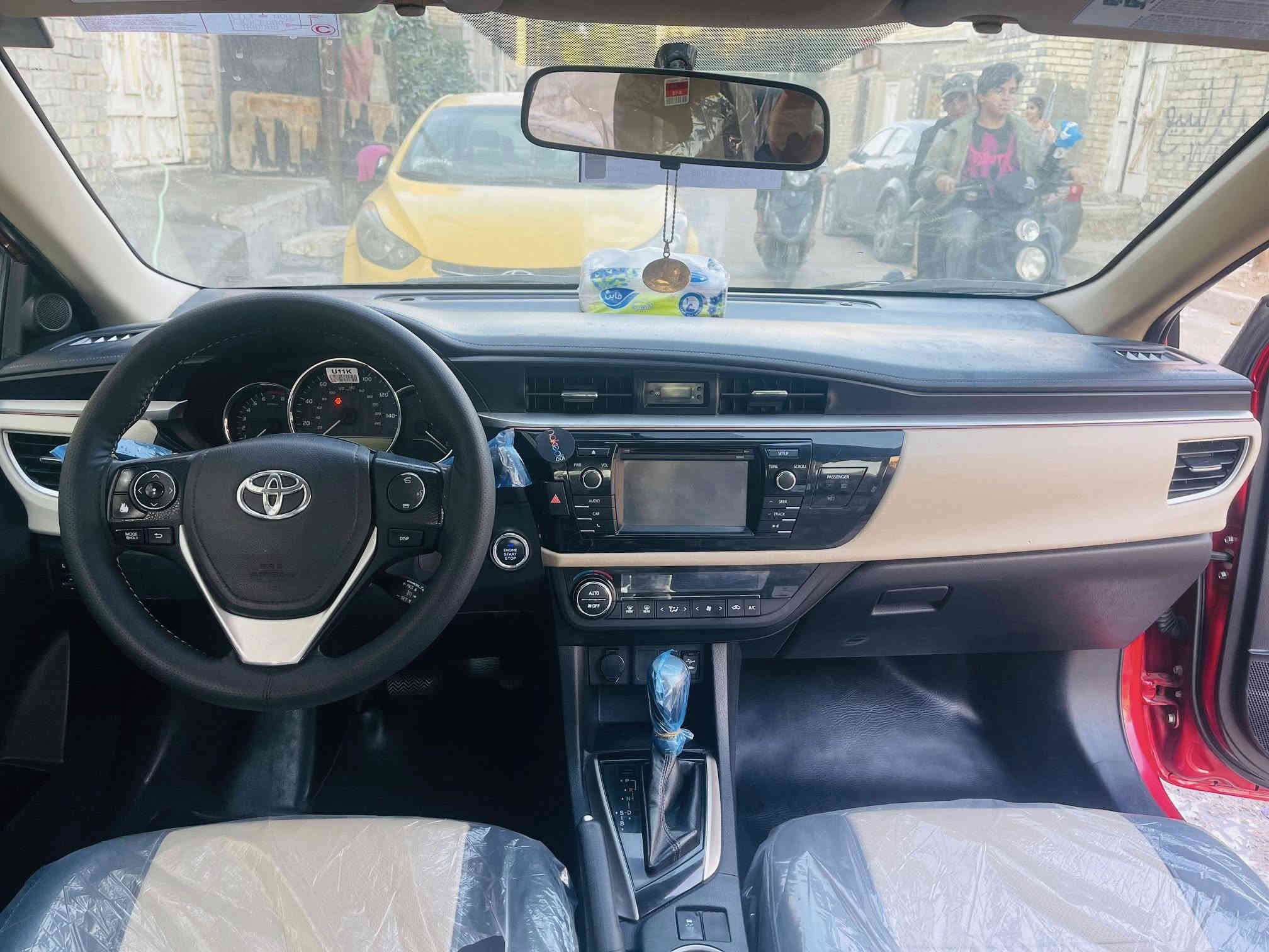 سلام عليكم كورلا 2015 ورد أمريكي LE ماشيه 84 ألف حادث بنيد او خشم الجملغ بدون دواخل بدون يرباك موصفات بصمت تشغيل مكينه 1800 مكفولات كير او مكينه 
رقم بغداد مميز السعر 120 او بيه مجال ***********
