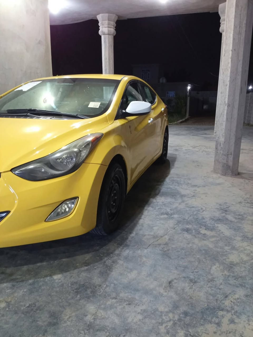 السلام عليكم شباب النترا 2012مواصفات نص فول تحكم ستيرن حادثه موضح بالسونار السعر 100بيه مجال مكاني بغداد رقم الهاتف 
***********.
