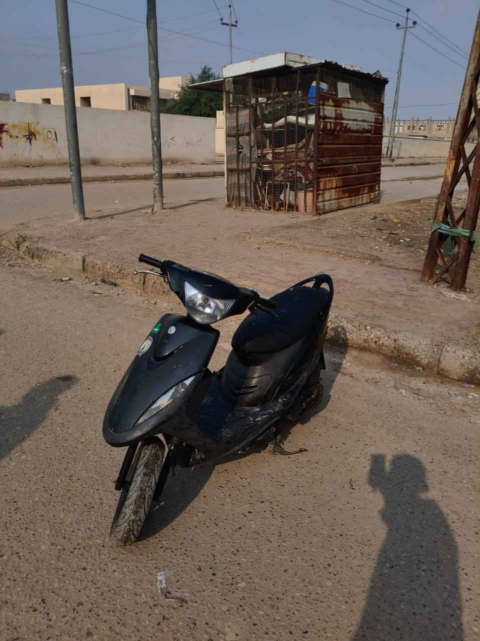 ماكس عدلة نضيفة نضافة 100/100 بوشة 49 الدراجة بلادية من الطول للطول بس بيها كلج امامي تزويد او الصالنصة تجارية فقط الدراجة خير من الله ولا موكفتني بشارع الرقم ***********
