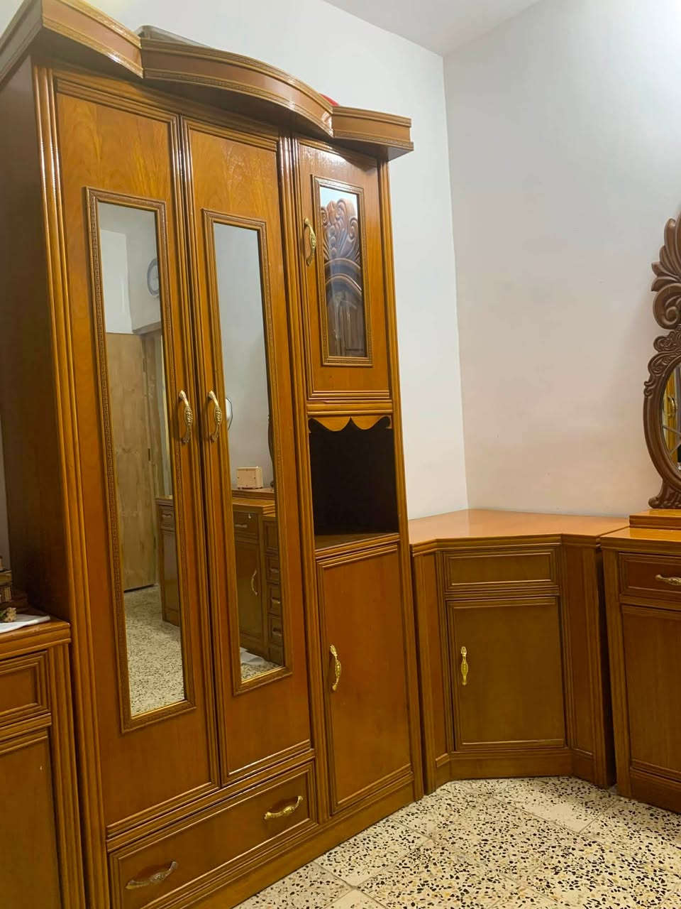 للبيع 
غرفة نوم حطاطه سعر مليون وربع وبيها مجال 
الشراي يتفضل خاص 

فلوجه حي العسكري


**إذا كنت صاحب هذا الإعلان وتريد حذفه لأي سبب، رجاءا أرسل رسالة إلى الدعم الفني**