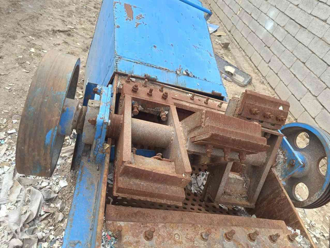 ثرامه ايرانيه 80*80 جاهز للعمل مع الملحقات 
السعر 3 مليون وبيه مجال عنواني ذي قار


**إذا كنت صاحب هذا الإعلان وتريد حذفه لأي سبب، رجاءا أرسل رسالة إلى الدعم الفني**
