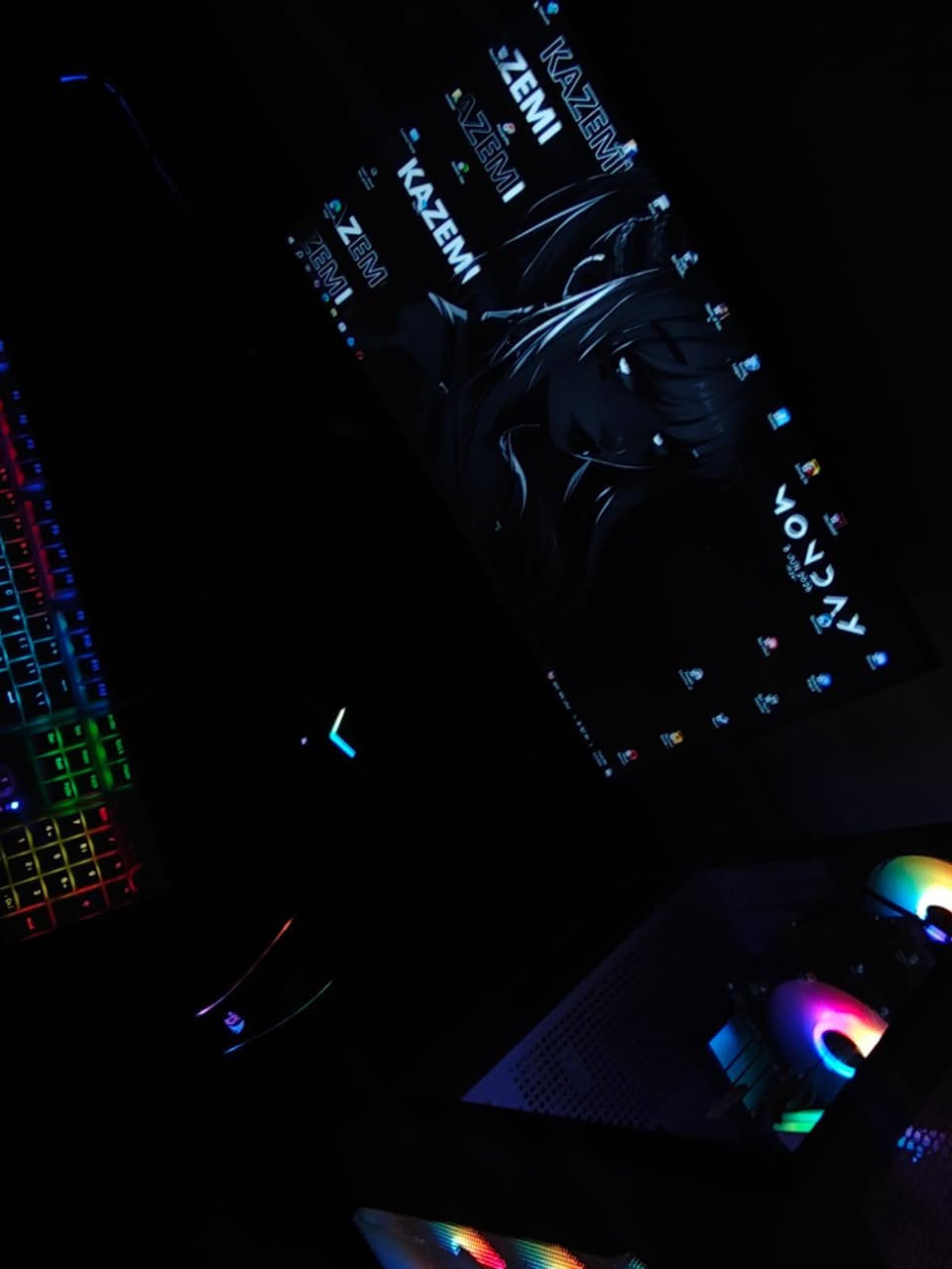 السلام عليكم pc مع شاشه مع UPS للبيع مواصفات ال pc :
- Intel Core i5 10th Gen
- NVIDIA RTX 3050 8GB
- RAM 16GB DDR4
- SSD 512GB
- الشاشة 2K بدقة QHD وتردد 144Hz
الpc نظيف ويعمل بكفاءة عالية، قوي  للألعاب والبرامج المختلفة، ويشغل الألعاب الحديثة والمحاكي بسلاسة، ويصلح أيضاً للدراسة. 
- أونلاين UPS
- ماوس وكيبورد هديه 
💰 السعر: (1200) وبي مجال للشرايه فقط 
- عنواني بغداد / الشعب رقمي *********** واتساب فقط
#الي مو شراي لايدخل رجاءً ولايتفلسف ويكسر بحلال الناس

