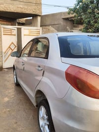 فلاوين • ٢٠١٣ • قرب مطعم ثابت