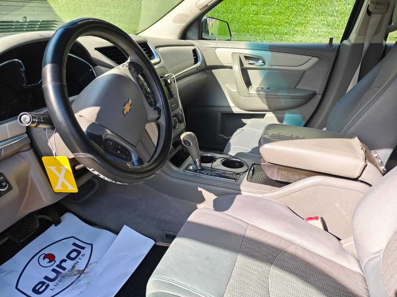 شوفر ترافرس LT
2013
حادث اميركا جاملغ خلفي صبغ وباقي الصبغ تطابق لون فقط بدون ضربه أو معجون
 تبريد تدفئة فول سياره أحلى من الصور
مكانها بغداد /المنصور 
بأسمنا السياره
محرك مفتوح مسويله ادامه كامله والسياره جدا ناعمة 
صدر محرك خير من الله 
السعر 110 ورقه وبيها مجال 
***********
***********
