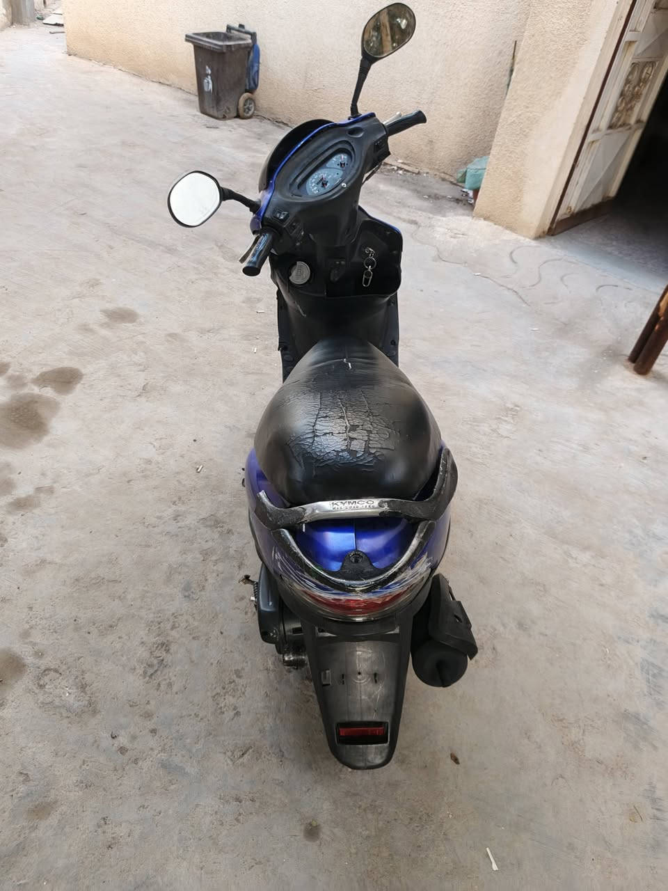 *********** مطار للبيع المكان الرمادي شارع 20 السعر 250
