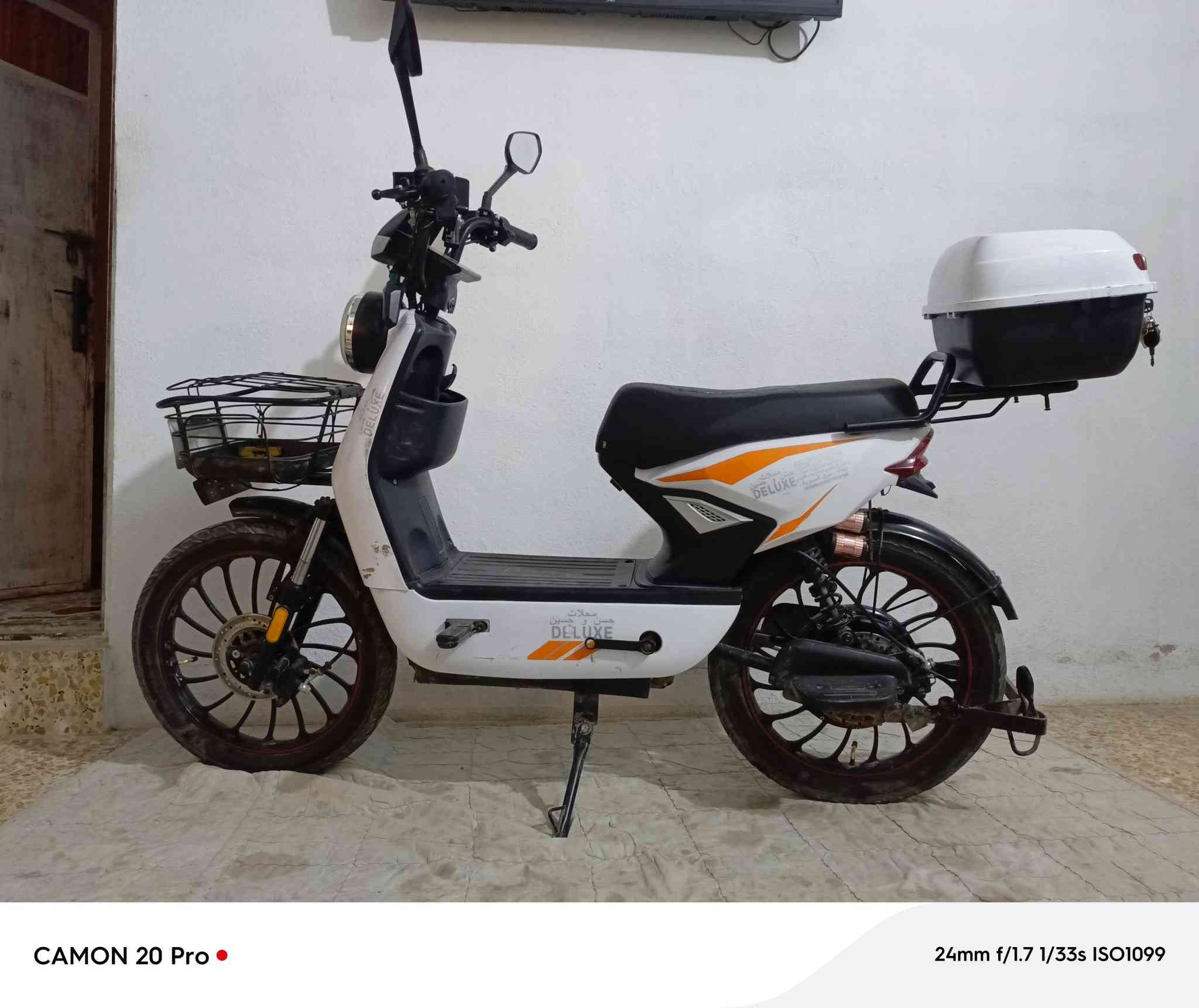 دراجة شحن للبيع مابية شي بس بطارية واكفة تبديل بطارية الشراي يراسلني مكاني معمل  رحلات ام لكبر ولغزلان هذا رقمي ***********
