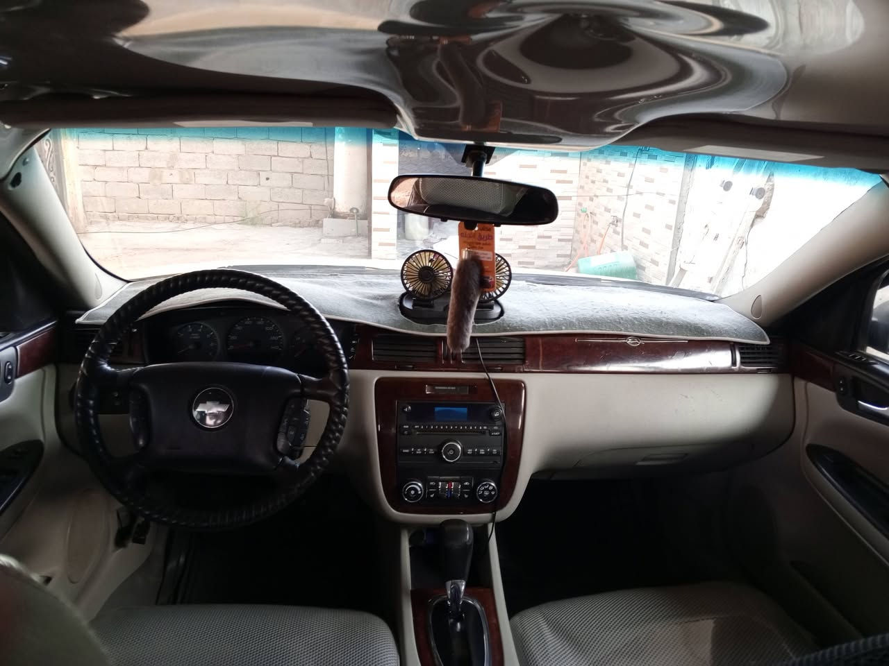 السلام عليكم امبالا للبيع موديل 2010مكينه وكير شرط حداديه تخم تاير تبريد شغال حادثه جاملغ امامي  السعر 55 المكان الديوانية  ***********
