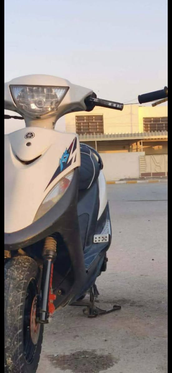 سلام عليكم ماكس عدله للبيع 
نكره سلف شلعه ومعدل طيران ✈️ صورهه تحكم نضافتهه  دراجه متعوب عليهه مزود عليهه :   
بوشه 55 وشرط اول فتحه الهه 
دبل خلفي رياضي                 
يدات ابريك كوسو          رقمي وتساب ***********
سلف 55 
صالنصه اف ام fm صوت رياضي وطگه 
اكلجات امامي وخلفي رياضي fcs تجي تشوف بعيونك 
السعر خاص لشراي تشلع عيوني ماتشتري رجاا لا تحرجني
