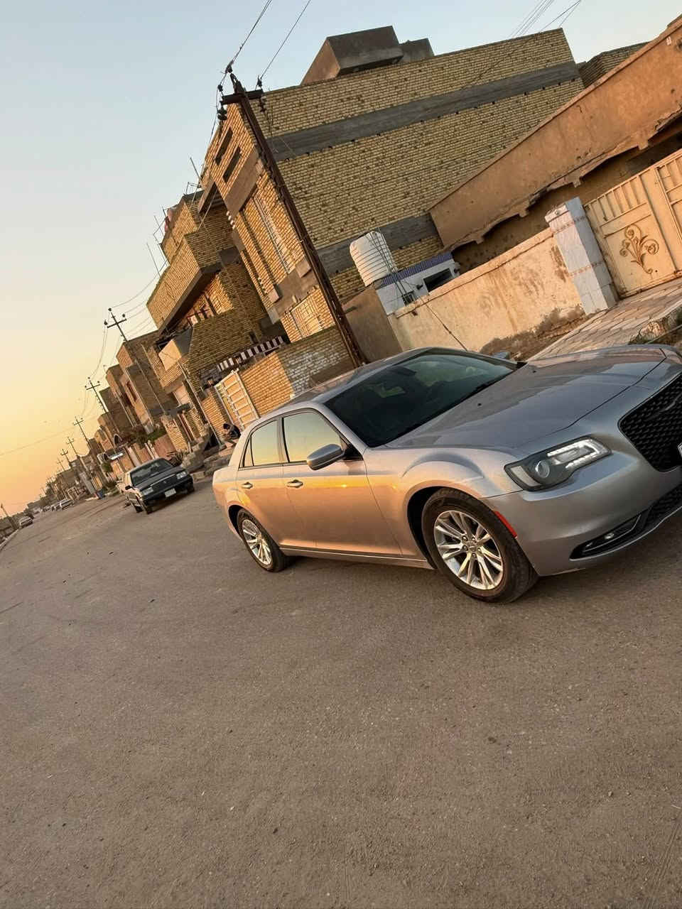S 300 (اوباما) 

مديل 2018رقم اربيل مداور ثاني يوم 

 وكاله ليث العبيدي

السيارة فول مواصفات

تبريد بالكشنات 

كشنات جلد

تشغيل عن بعد 

وبعد اهواي بيه مواصفات 

سيارة خير من الله 

 ماشيه120  الف ميل

السيارة كفاله عامه فقط كلين بالباب 

السعر 235
مكاني ذي قار الشطره  الشراي يتصل ويدلل

***********
