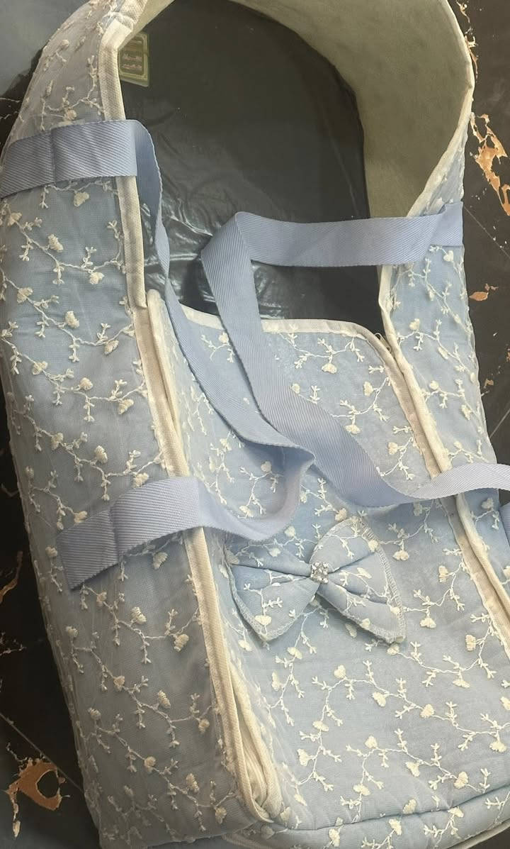 للبيع


**إذا كنت صاحب هذا الإعلان وتريد حذفه لأي سبب، رجاءا أرسل رسالة إلى الدعم الفني**