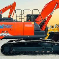 حفارة هيتاشي ZAXIS200 • زيرو • بابل الشوملي
