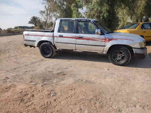 دير بدون  
مكانها الديوانيه ال بدير 
السعر ١٣وبيها مجال 
محرك كير اكسل كفاله شراي اتصل ودلل***********
