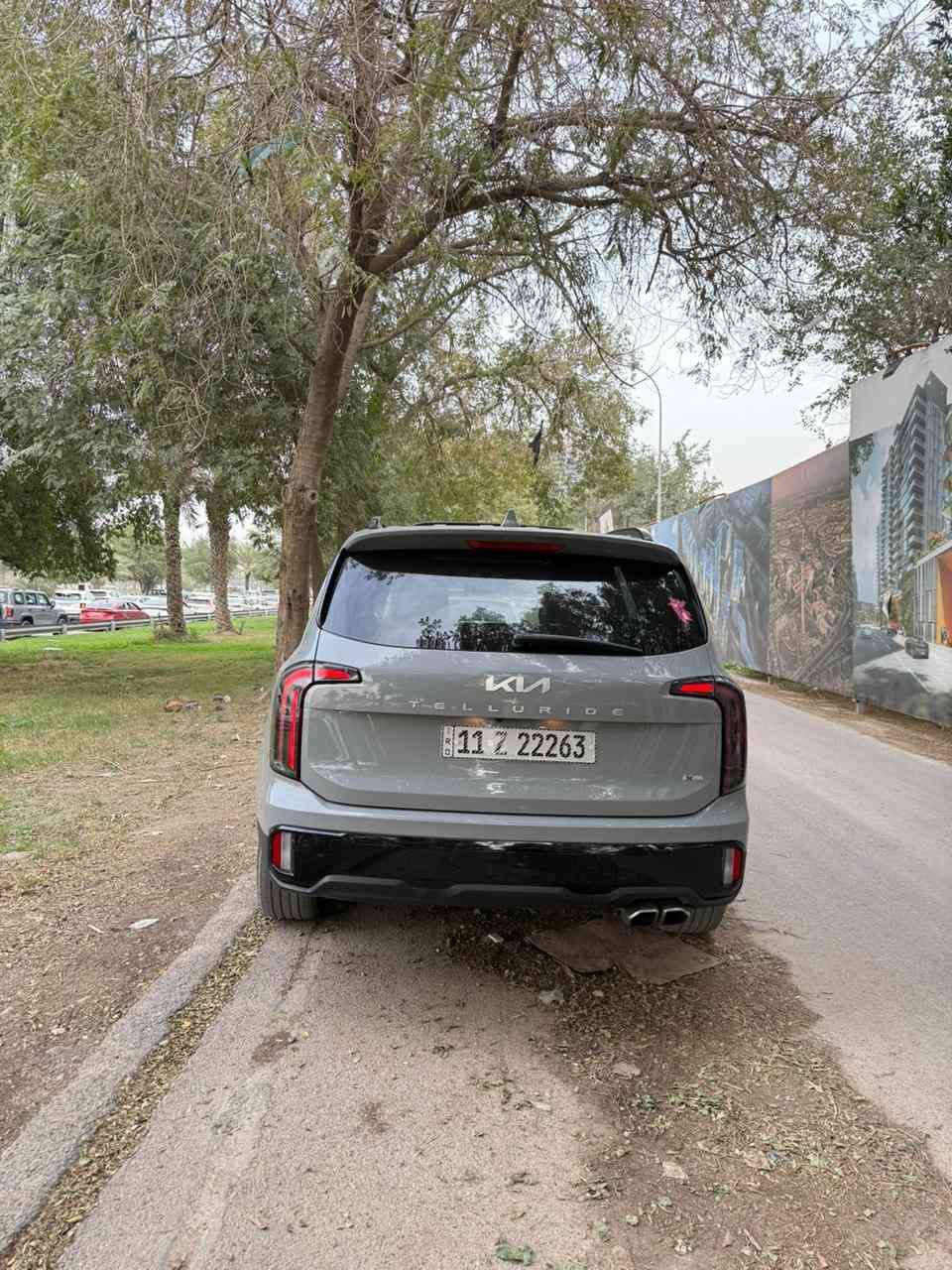 السلام عليكم تولرايد موديل ٢٠٢٤ فول السيارة دخول جديد جدا جديدة مواصفاته اعلى شي ألون سموك 
دخول ع كتاب الشهداء 
السعر ٣٢ ألف دولار يعني ٣٢٠ ورقة
للاستفسار الاتصال ***********
