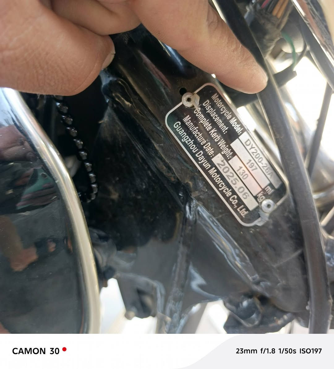 السلام عليكم درجة سفيان موديل 25 مكفوله كفاله عامه من كلشي المكان ديالى قضاء دلي عباس الاستفسار تصال ع الرقم***********
خاص ما جاوب
