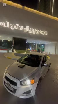 شوفر ليت سونك للبيع وارد أمريكي ضرر قطعتين فقط 2013 محرك 1800  مكفول و...