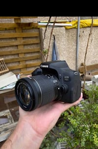 كاميرا تصوير للبيع السعر الاتصال على الرقم 07825824155