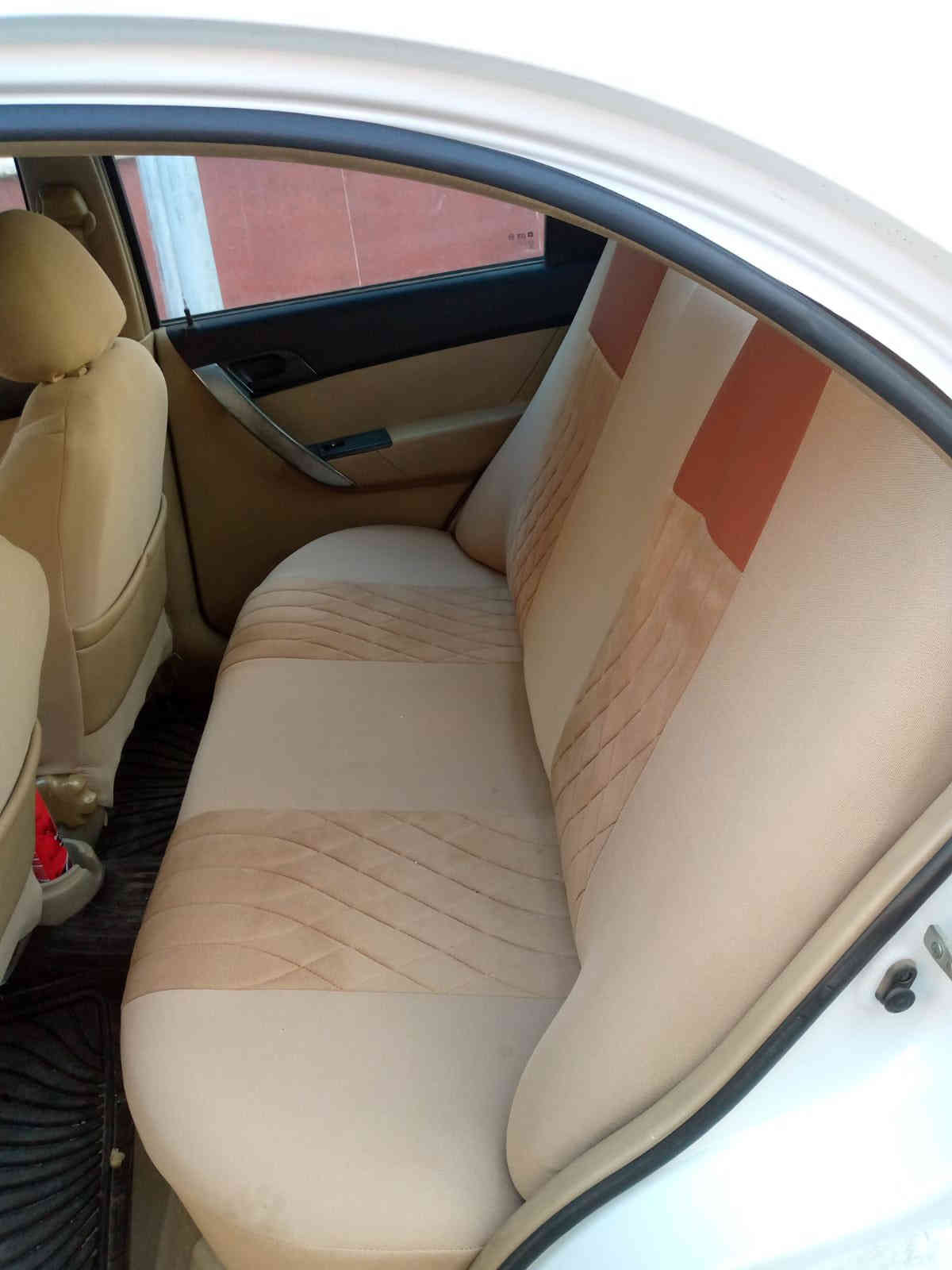 يا الله ع بركة الله 
شوفر ليت افيو خليجي 
مديل 2011
السياره نضيفه ماشي 68 الف كيلو متر 
حجم المحرك 1.600 
مرقم بغداد 
السونار واضح 
السعر 75 وبيها مجال بسيط 
العنوان بغداد حي الجوادين 
للأستفسار وات ساب 
***********
