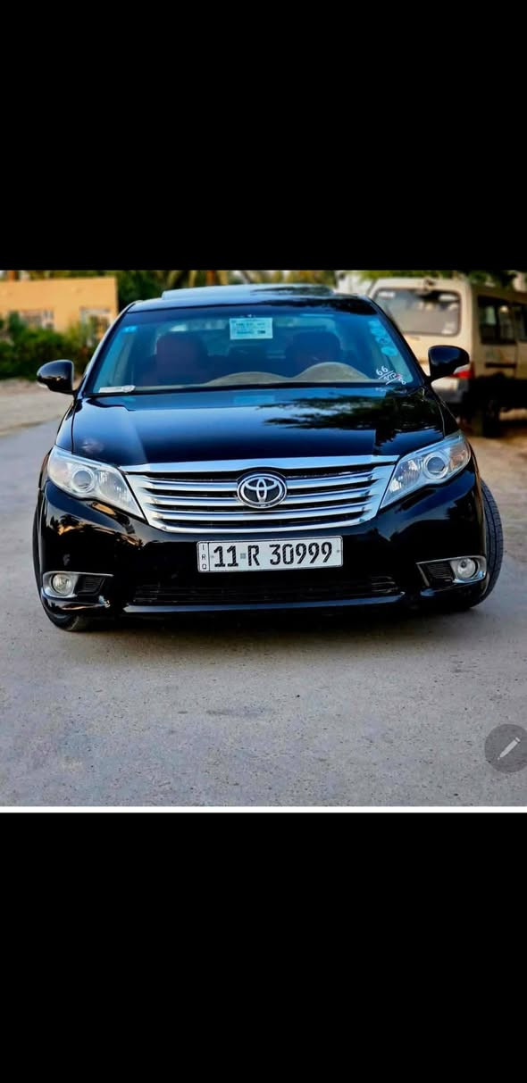 البيع افلون موديل 2011 رقم بغداد
مواصفات السيارة فول واحد على واحد المتد الءخير 
مكينه وكير وحداده وتخم تاير كله جديد تبريد وتفاء كله شغال ماكو نقص برقي وتجي و شوف وتعاتبني اذا الكيت 
غير هاذا الحجي شتريد بخدمتك علمن السيارة امريكيه 
كلين بدون حادث بيها صبغ ٤ قطع صبغ بدون معجون 
يعني كلير اليبل واحد حته الدعاميات بدون حادث صبغ جماليه ٤قطع
جاهزه ومال جناي واني والله جنيها صارها هواي عندي 
نافضها نفض 
مواصفاتها التيوته معروفه الفلون 
مكان السياره واسط الصويره 
السعر 160 وبيها مجال قابل التفوض 
الستفسار ***********
مراوس حسب القناعه
