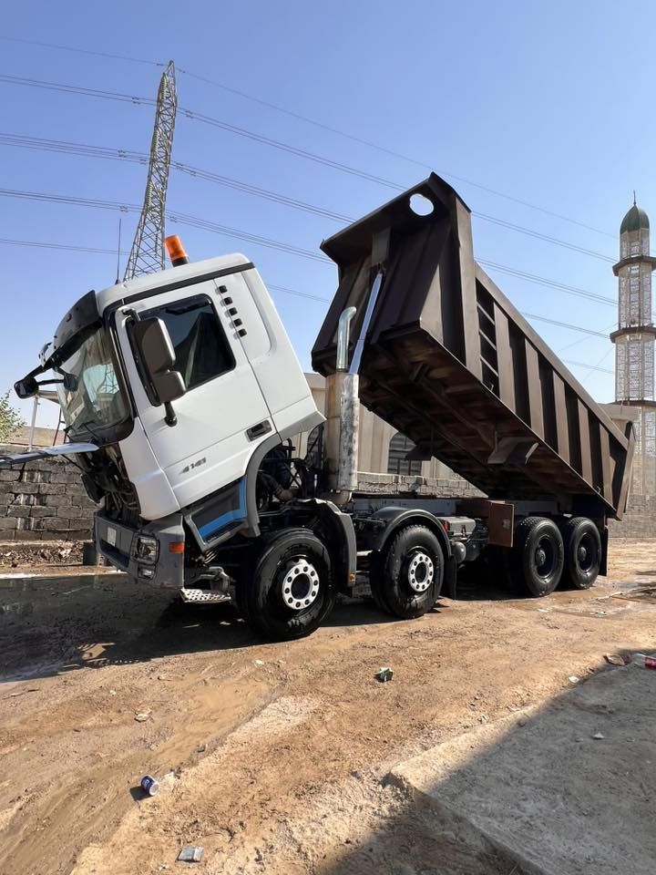 سلام عليكم من رخصه ابو كروب 
سياره اكتروز للبيع 
كير في تس مكينه 41/41شاصيً. مكفول كفاله عمامه 
تخم تاير برماغ ابو ربع الماني 
قماره مكفوله كفاله عامه من داخل ومن خارج 
رقم بغداد موديل 2008معلايه 2021
تحويل ثانيً. يوم مربوطه قاطره ومقطوره   
لل ستفسارً***********
