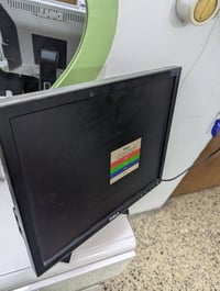 شاشة كامرات • موصل