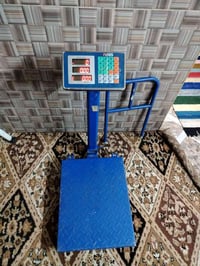ميزان الكتروني للبيع يوزن 300 كيلو ما ابي اي عيب السعر 75 الشاري يتصل ...
