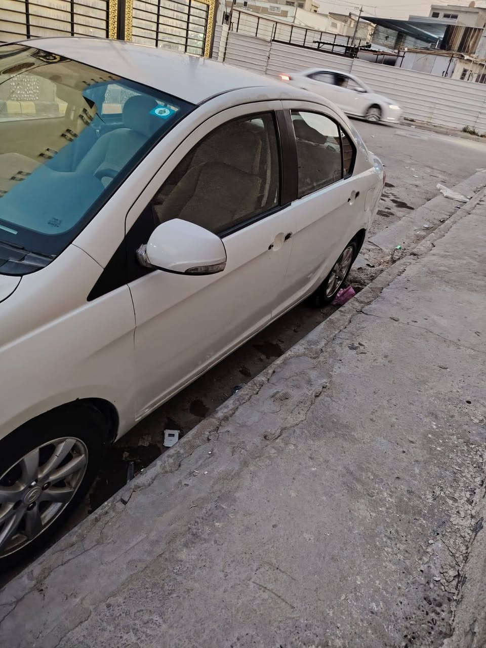 السلام عليكم كريت ول ٢٠١١السياره بسمنه رقم بابل السياره بدون حادث بس معمر خياسات مكينه وكير وتبريد خير من الله السياره عوزه ترتيبات السعر ٤٢وبيه مجال للاستفسار *********** حتى وتساب بي
