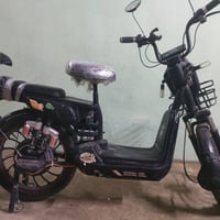 حجم ٢٠ • ٥ بطاريات جديدة • الموصل الجانب الايمن