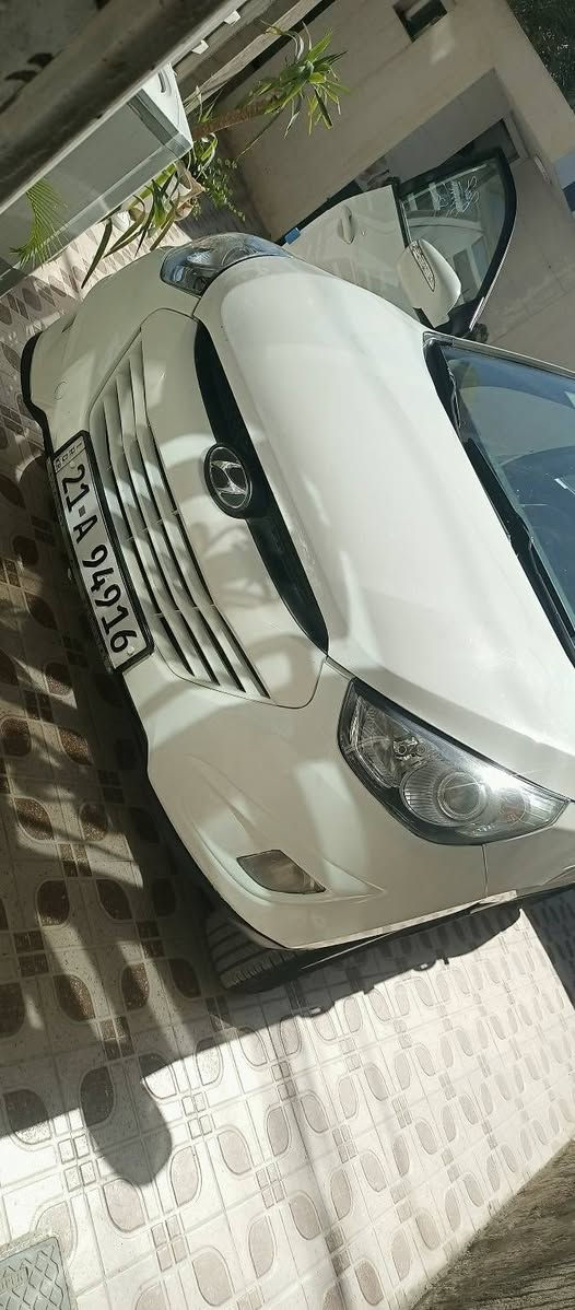 توسان 2011خليجي
محرك 2000
ممفتوح ولا بخار ولا صرف
كير صدر تخم تاير تبريد كلة جديد خير من الله بيه فقط هلال الجامرلغ وباب السايق صبغ بسيط بدون دواخل
والسونار موجود بالنشر
رقم سليمانية الجديد
مكاني بعقوبة
السعر 133$وبي مجال بسيط
***********
