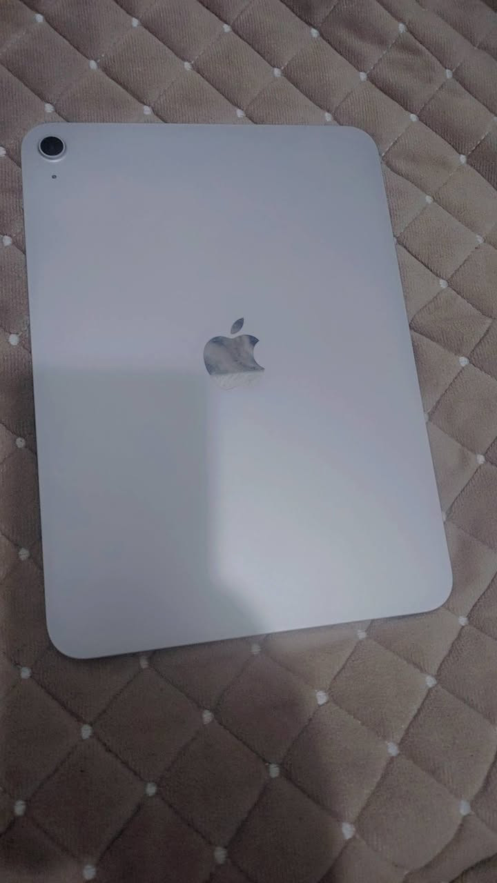 السلام عليكم عندي هاذا الايباد 11 اخذته لبني بس ميعرفله زين قبل شهر ونص بعده بكارتونته حته ورقه الضمان موجوده


**إذا كنت صاحب هذا الإعلان وتريد حذفه لأي سبب، رجاءا أرسل رسالة إلى الدعم الفني**
