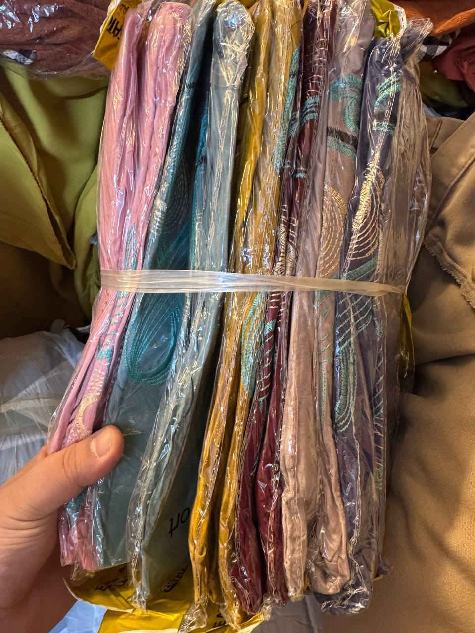 كشمير سادة مطرز كلوشة 
⚜️سعر الدرزن 65 الف ⚜️
قياس خاص 2XL 3XL 4XL 5XL
عدد اللوان 6 اللوان


**إذا كنت صاحب هذا الإعلان وتريد حذفه لأي سبب، رجاءا أرسل رسالة إلى الدعم الفني**