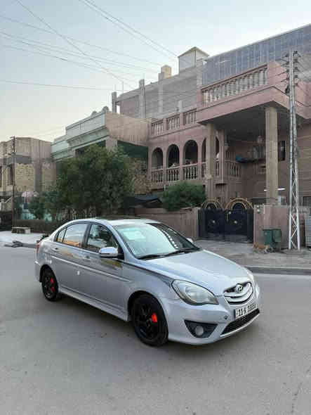 السلام عليكم البيع فقط اكسنت الرياضي فول موديل 2011محرك 1600كير اوتماتيك بيها 2قطع صبغ بدون دواخل لا لغد ولا شاصي ولا يرباك السياره كلش حلوه وجديده ستعمال شخصي وماتعبانه ماشيه (147)السياره كير محرك تبريدثلج  صدر امامي خلفي جديدباتري جديدرقم جديدنكليزي هزه جديد تحول ثاني يوم السعر (88)وبيها مجال بسيط العنوان الشعب التصال***********
