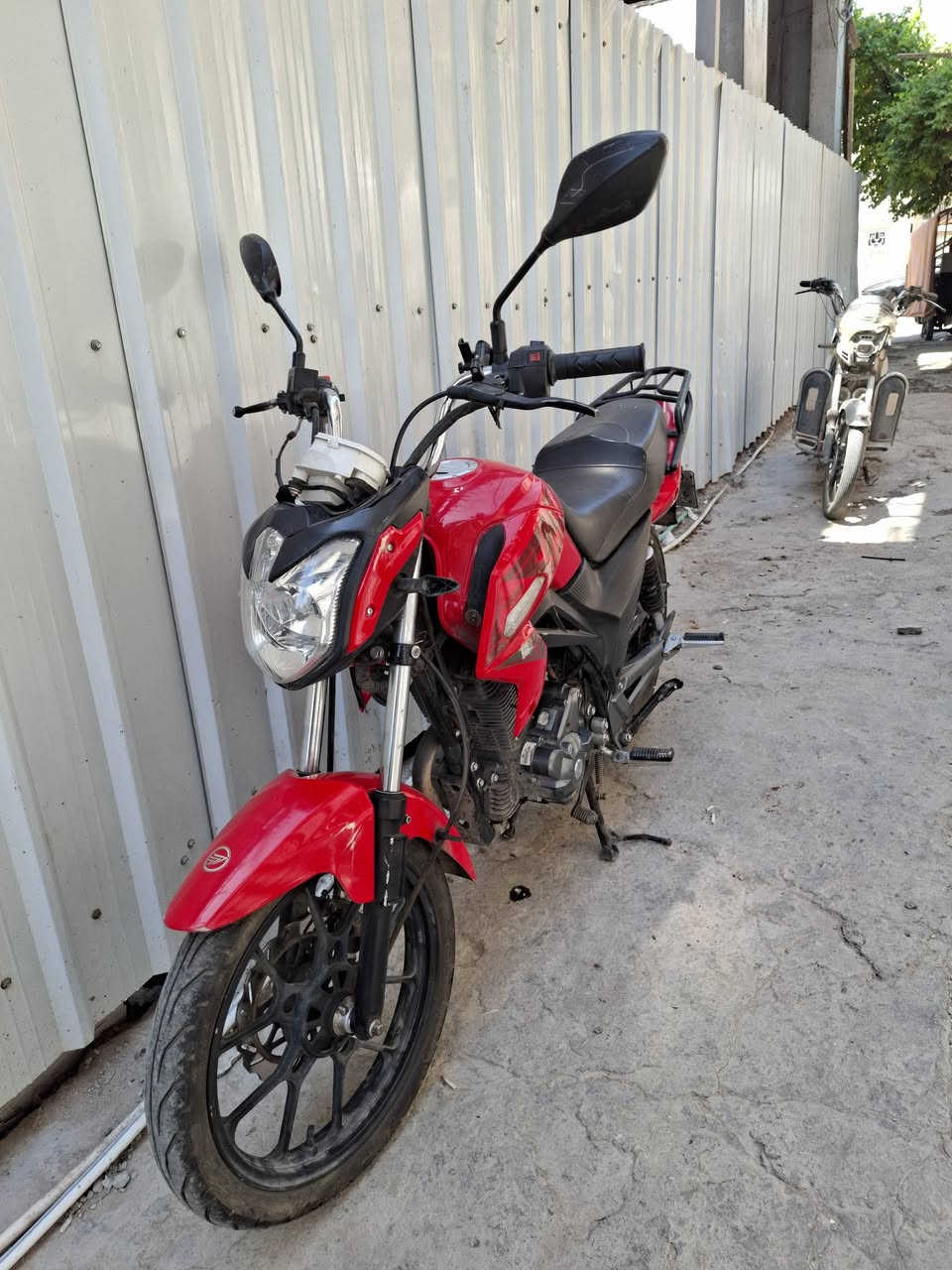 دراجه rk 2024 200cc للبيع نقصها فقط دشبول سنويه بأسم الشركه وكاله عامه مكينه ما مفتوحه نظيفه السعر 2200 وبيها مجال للطيبين


**إذا كنت صاحب هذا الإعلان وتريد حذفه لأي سبب، رجاءا أرسل رسالة إلى الدعم الفني**