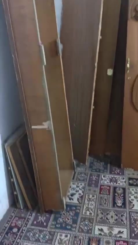 السلام عليكم مكلفه بالنشر غراض للبيع مثل متشوفون كدام عينكم انطي سعر بلي يرضي الله للاستفسار اكثر على هذا الرقم ***********
