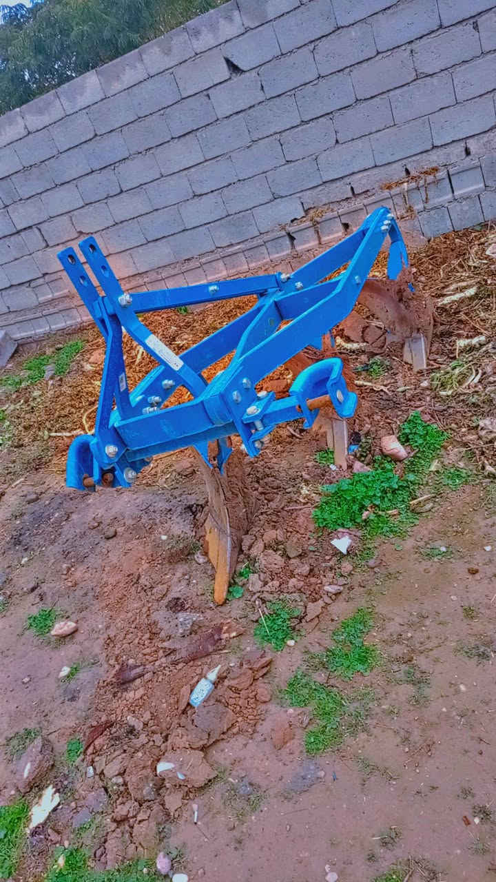 مكينه للبيع فركسن مديل 2023
جاهزه من كلشي رقم سليمانيه انكليزي بسمي تحويل مباشر
ماشيه 200 بس جديده مكان ديالئ خانقين
مع فدان فاو حجم 12 ابو جف  تلث قطع كارب 10 ساعات بس جديد 
***********
