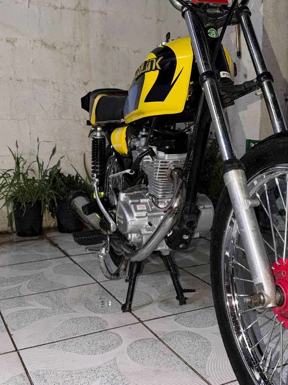 لل بيع بو فروشتن مكينه سيجي نامه 25 شاصي 25 منفيس اصلي كلشي جديد ول سعر 580 وبيها مجال مستعجل عل بيعه
.............................. *********** وتساب
ماتور لو فروشتن cg nami 25 شاسی25 مه‌نفیس ئه‌سل ماتورکه هه‌مو قالبی سفره بی حه‌یب بی مه‌سروف لو سحری 580 ومحامله فورشتنی خیرا
