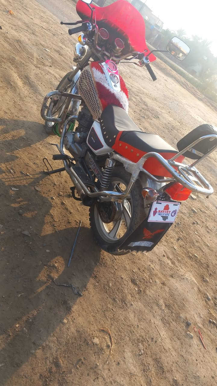 سلام عليكم دراجه جني البيع موديل 2015 دراجة على الشركه ابلاديه اوراق اصوليه السعر  مكاني ديالى الخاص سراجق هاذه رقمي ***********
