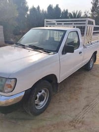 للبيع بيكم نيسان موديل 2002 رقم نينوه رقم انكليزي بلاديه شرط التحويل م...