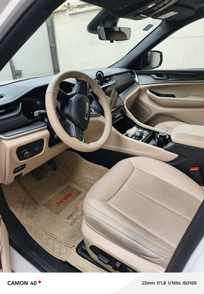 جيب لمتد خليجي ٢٤
مطلوب مراوس بتاهو L's 
موديل ٢٤ او ٢٣ ماشية ٢٠ ألف كيلو وأقل
وانطي فرق
***********
