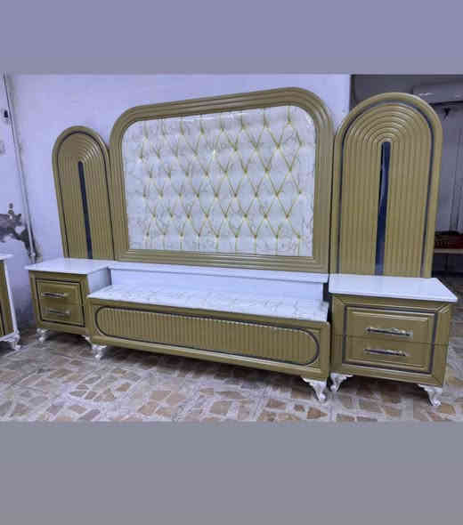 غرف نوم شغل عراقي 100٪100
تتكون الغرفه ١٠ قطع 
الداخل صاج طبيعي 4 ملم
 والوجه  11 ملم MDF                                 
المجرات سكك حديد 
كل الغرفه نرماده شريطيه 
القاعده بلوك صاج 
الابواب تكون تحفير C N C
 الصبغ درجه اولى  
لون الدوشمه حسب رغبتكم  
عرض الكنتور 330 
ارتفاع الكنتور 250 
عرض الزاويه 110
ارتفاع الزاويه 250 
الشازدون مخزن مع طابوريه اضافيه 

للاستفسار ***********
