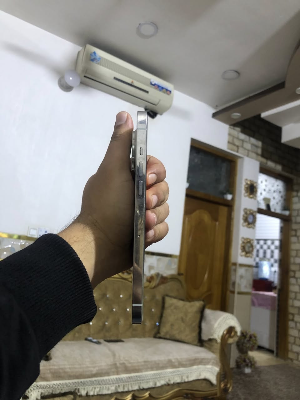 السلام عليكم ايفون 12برو ماكس
ذاكرة 256 بطاريه 80 استعمال مال بنيه مبدل شاشه فقط كلش حلوه وسلسه نموذج m كلشي بي شغال تجي تاخذة من البيت مكاني بغداد حي اور (***********) (***********)
